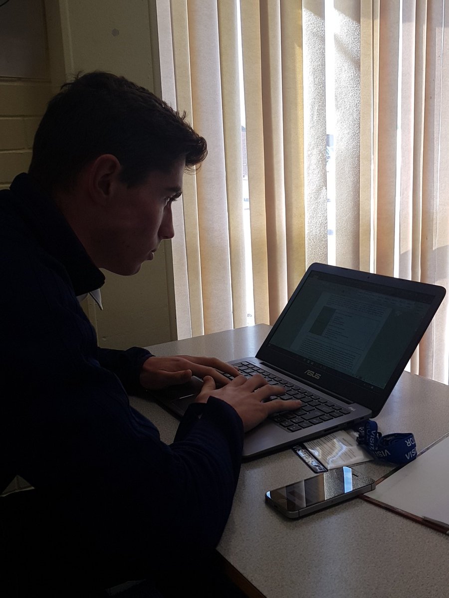 ESSP16's tweet image. Benj getting stuck into his coursework #HardWorKPaysOff