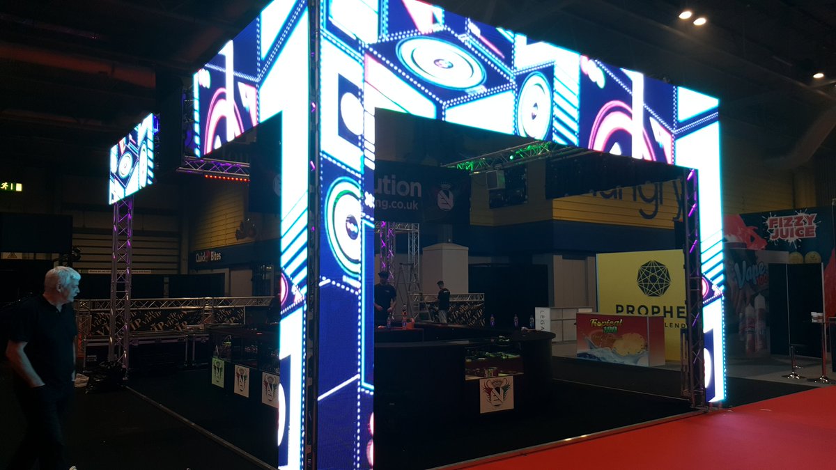ukeventservices's tweet photo. Our 4mm pitch ip65 led screens in use this weekend at vape expo @thenec - Great for indoor or outdoor events as one big screen or surround https://t.co/nnioP5zcXS