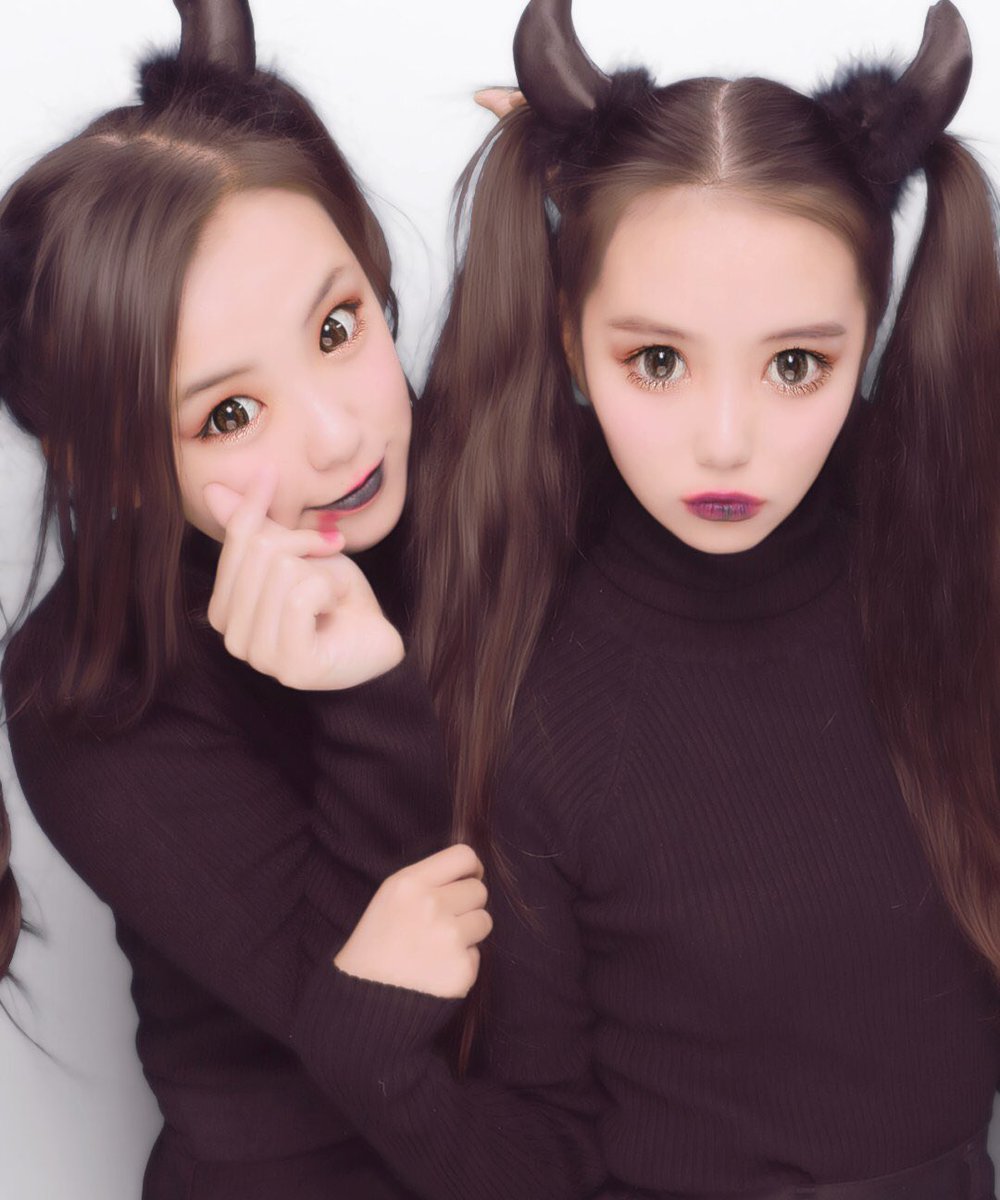 amisa09's tweet photo. HAPPY HALLOWEEN🖤🖤 https://t.co/bYBJUP0ThA