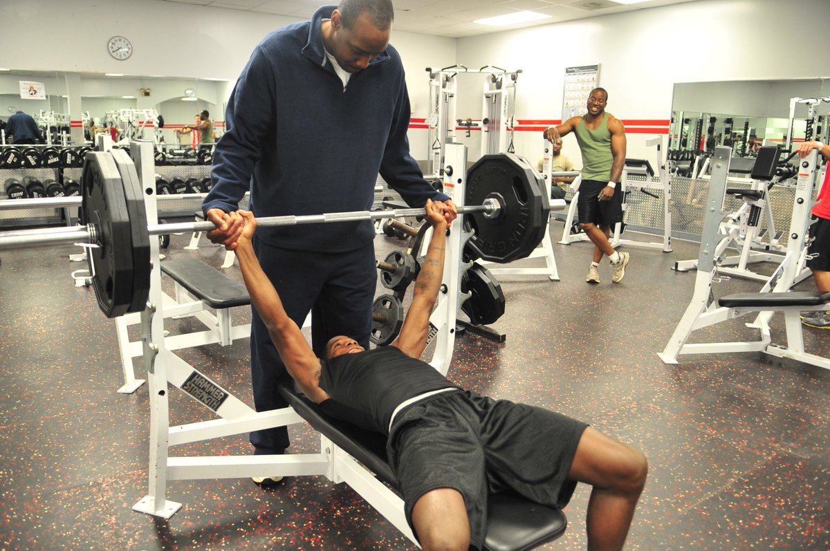 UoP_Learning's tweet image. 1st year student last week: "so Uni is like a gym". It is, isn't it? You pay for facilities and encouragement. Gains are up to you, tho!