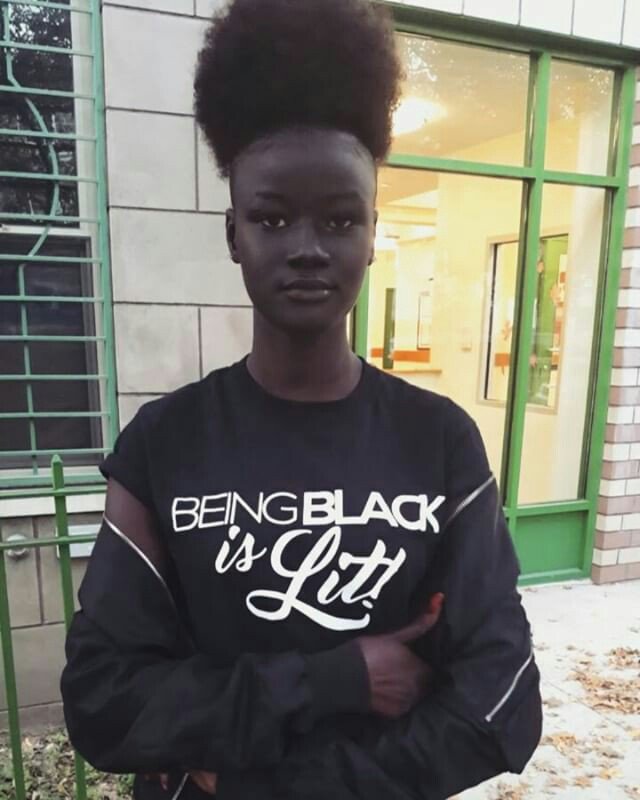 AskSmartsocial's tweet photo. Flexin Complexion Yes!! Say No To Skin Bleaching.

 RT if You love Chocolate. https://t.co/l4VweCywcs