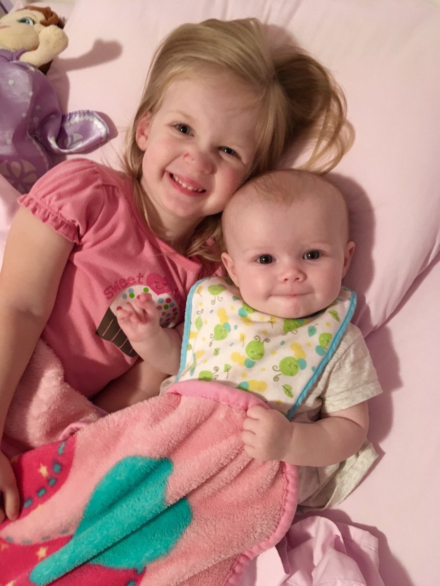 dreladymon's tweet photo. When I look into their beautiful eyes, I am inspired to be a better mom, teacher and person.  #trickortweetWSD #wsdlearns https://t.co/JyEVlxSvku