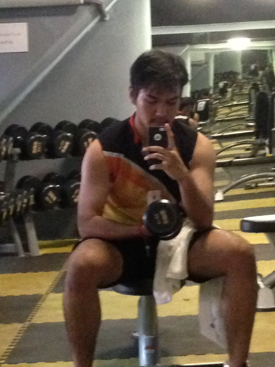 TarAlone's tweet photo. เล่นวนไป https://t.co/cLBpNlaxM5