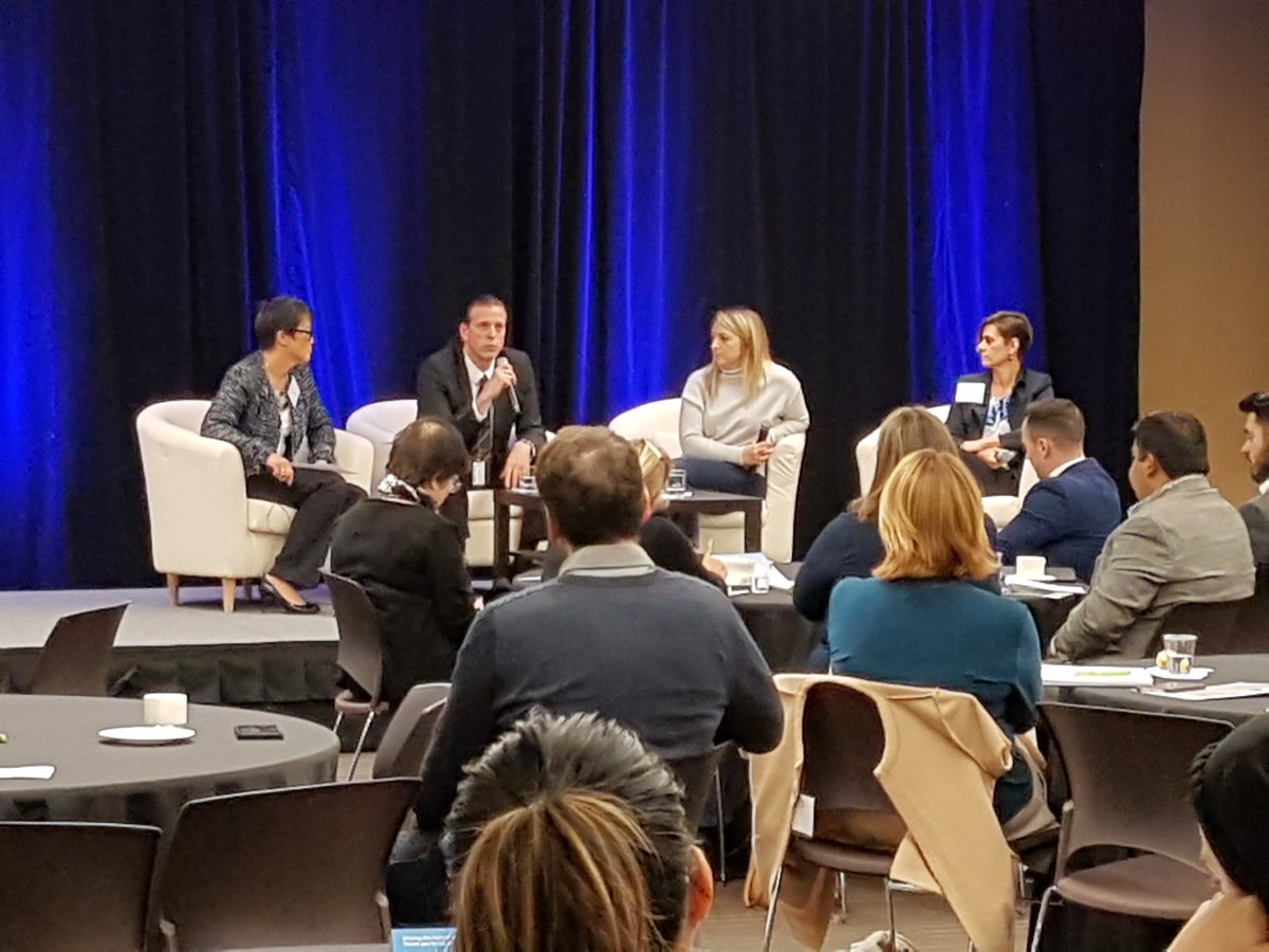 Colin_Hung's tweet photo. "What hospitals need is a fixed point on the #digitalhealth horizon to aim towards" Dr David Jaffray @UHN_News #digitalHCfuture #HITsm #hcldr https://t.co/OVjt7DDfQO