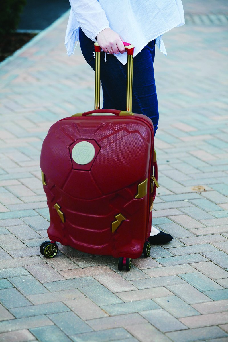 retronerdshop's tweet photo. Taking a vacation this year? Don't forget to pick up a new suitcase! #IronMan #StyledByMarvel #Marvel https://t.co/Gzck2OuM70