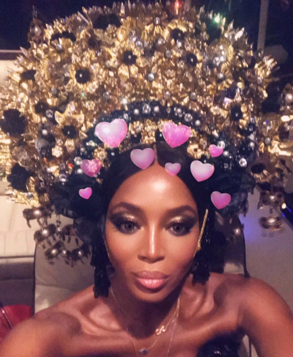 NaomiCampbell's tweet photo. #nakedheartfoundation ❤️❤️🙏🏾 https://t.co/AsBRHIedqt