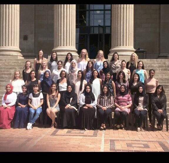 JoshDurbach's tweet image. Massive congratulations to my sister @KylieDurbach for getting her 3rd degree (combined)
Speech and Hearing pathologist #wits #futureENT