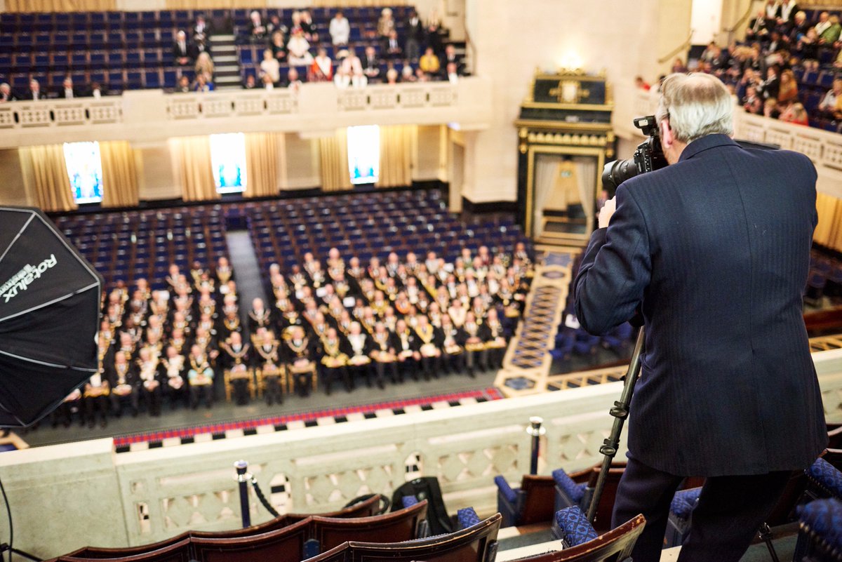 UGLE_GrandLodge's tweet photo. 1 day to go! 🎉 The largest EVER meeting of Grand Masters has taken place at @FreemasonsHall! Read here → https://t.co/bYmGpZxnYC #UGLE2017 https://t.co/3OVl99iUAe