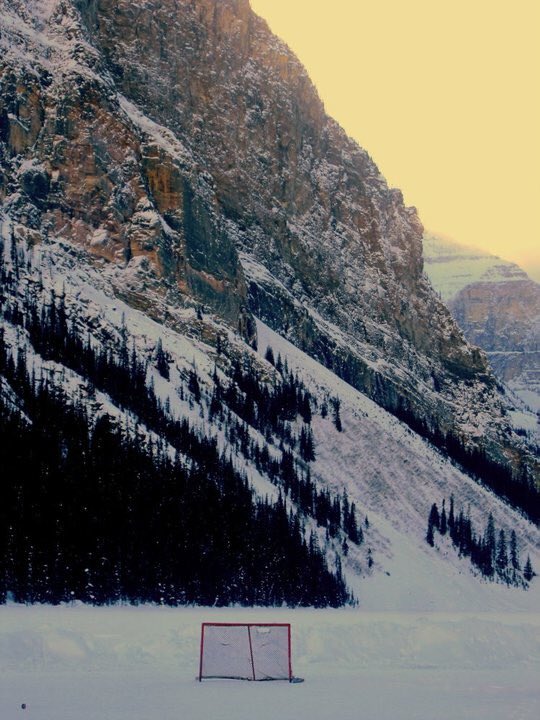polo_yyc's tweet photo. This picture was taken at Lake Louise, a 2 hour drive from Calgary, and an amazing place to play hockey in the winter #FightaBear4U https://t.co/R5VizJV0Ok