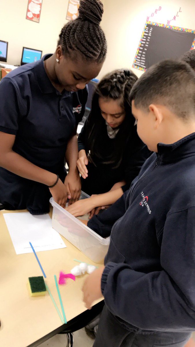 centpalmsharks's tweet photo. Pre-Engineering Academy conducting an experiment: How effective are booms containing an oil spill? @CSUSAhq @CSUSAJonHage #engineering https://t.co/STG5CNcjp2