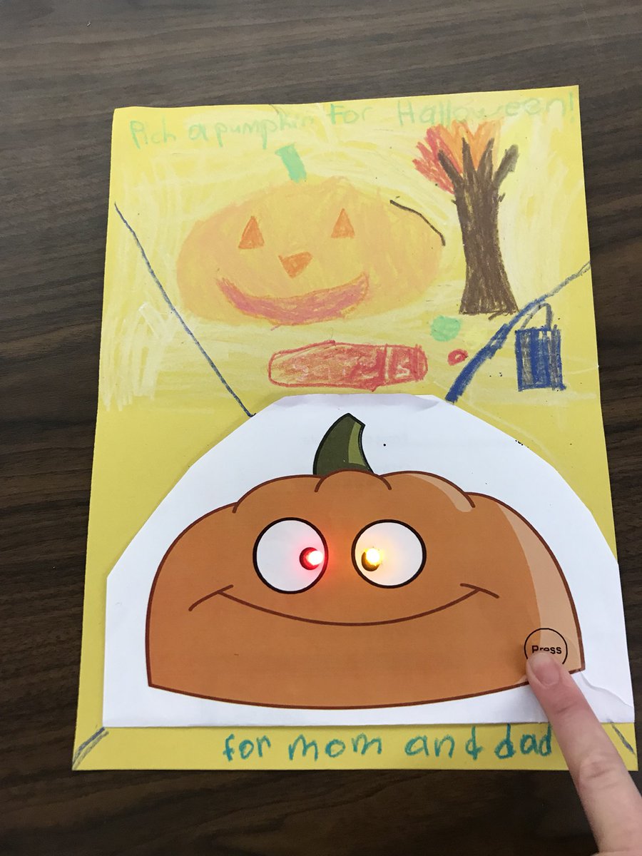 BB_Falcons's tweet photo. So much fun making Halloween paper circuits in our #makerspace this morning! @Makerspaces_com @MiduraLibrarian @DearMrsMiller #BBRocks https://t.co/BfC8oA6i7a
