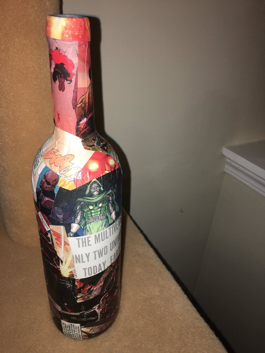 harlq0805's tweet photo. Available on my #etsy shop #GeekChicHome #MarvelUniverse #SecretWars #SpiderGwen #Spiderman #Avengers #Winebottledecor #PumpkinPatchSign https://t.co/hzX9pjkB2g