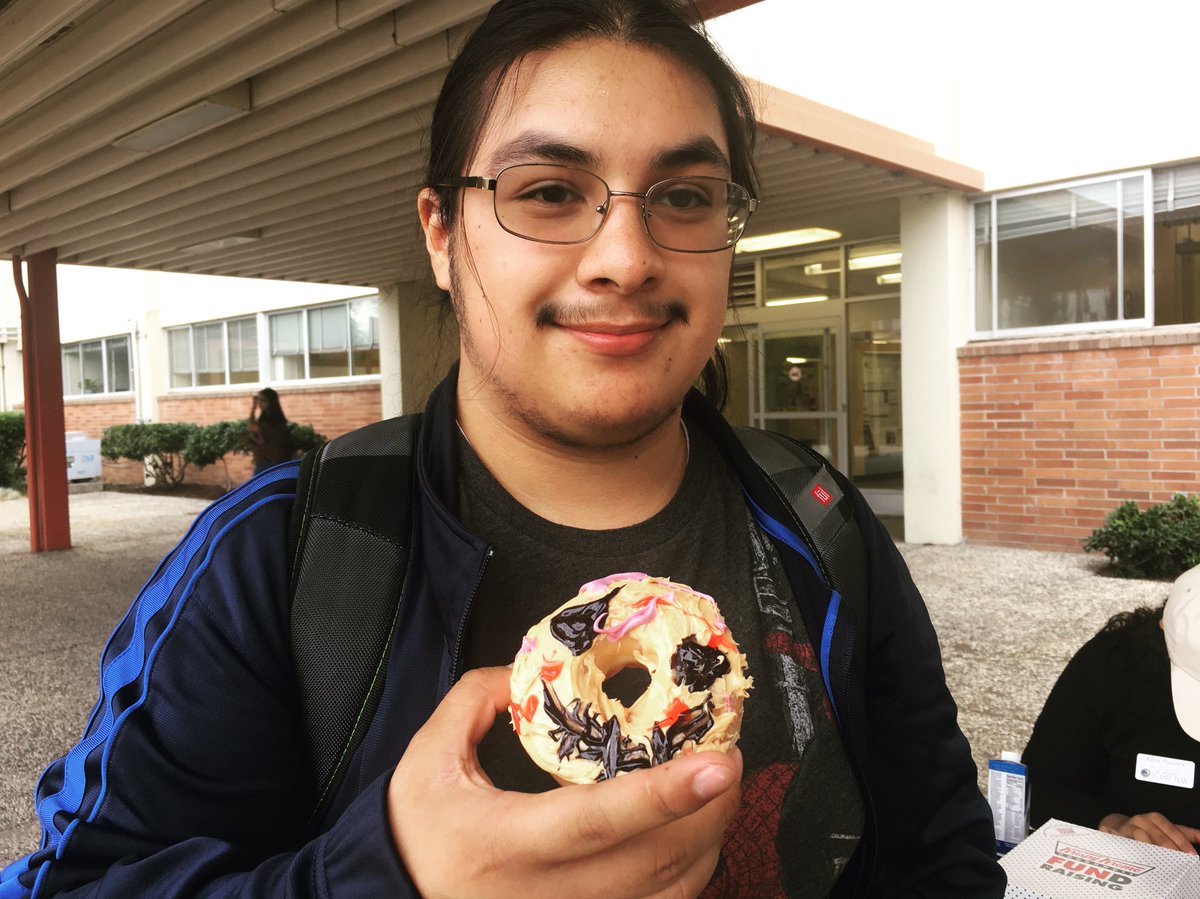 CSUEB Peer Mentors (@csuebpeermentor) on Twitter photo Krispy Kreme donuts & hot cocoa!! Outside by the science building today and tomorrow until 2 PM. Help support peer mentors! Krispy Kreme donuts & hot cocoa!! Outside by the science building today and tomorrow until 2 PM. Help support peer mentors!