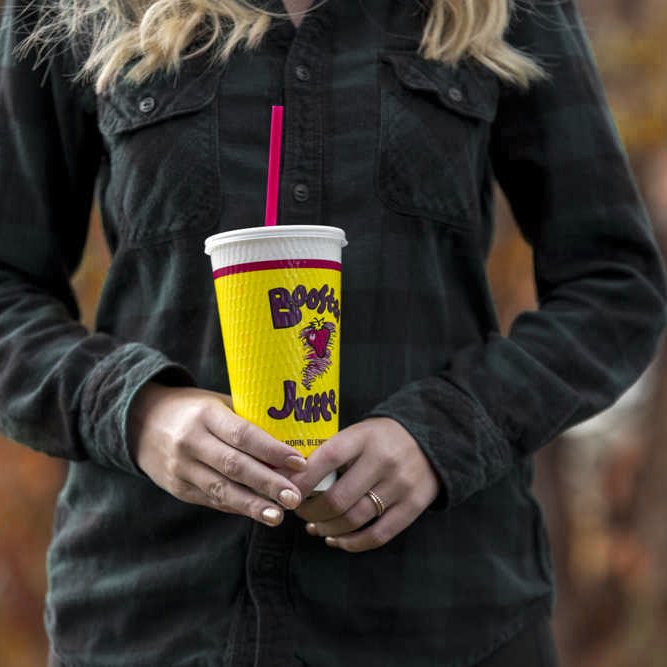 boosterjuice's tweet photo. Weโre a fall staple. #BoosterJuice #FallBasics ๐ https://t.co/W8PCyC7l8p