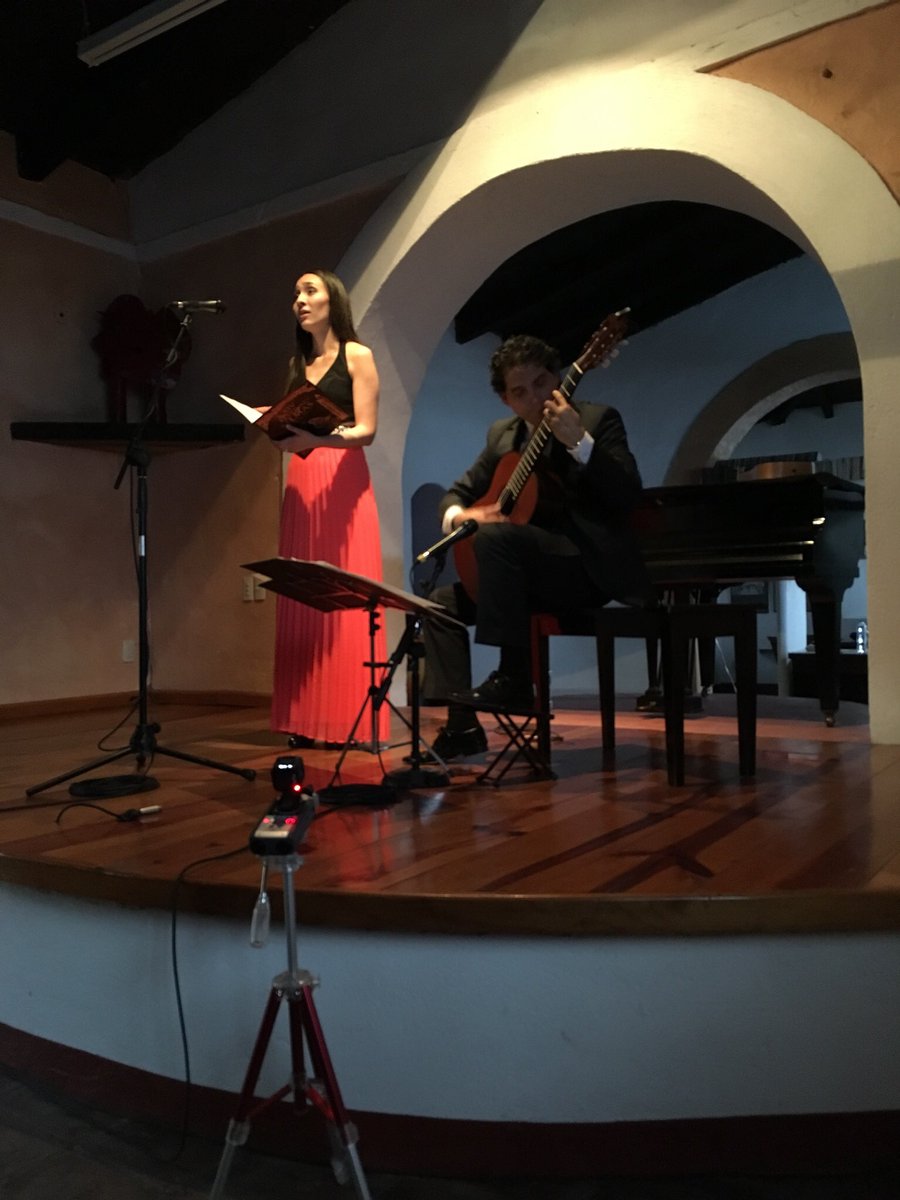 jh_tagle's tweet photo. Hoy a las 11 segundo concierto en #FestivaldeLasAlmas con la soprano @Jiniux en #IULS @CulturaEdomex @Marcelaglezs @ivetiga @patrimonio_mex https://t.co/8bJwkmrn6c