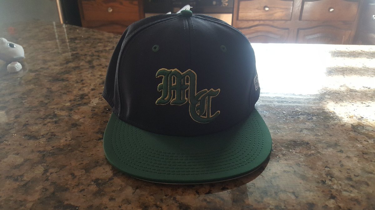 MGroveBASEBALL's tweet photo. Black was to be added as a jersey and hat this year... This handle is close to an end https://t.co/pnMccAe7Pf