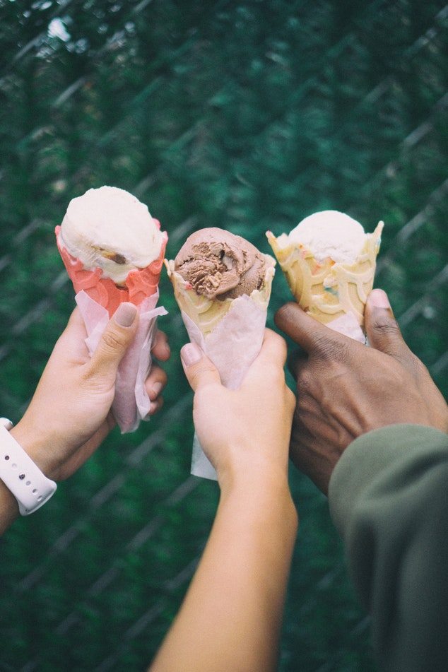 CalvinArt's tweet photo. Cross Burton Studios: Ice Cream Social Open House https://t.co/xVu224T2QF https://t.co/NBMk8A3DBT