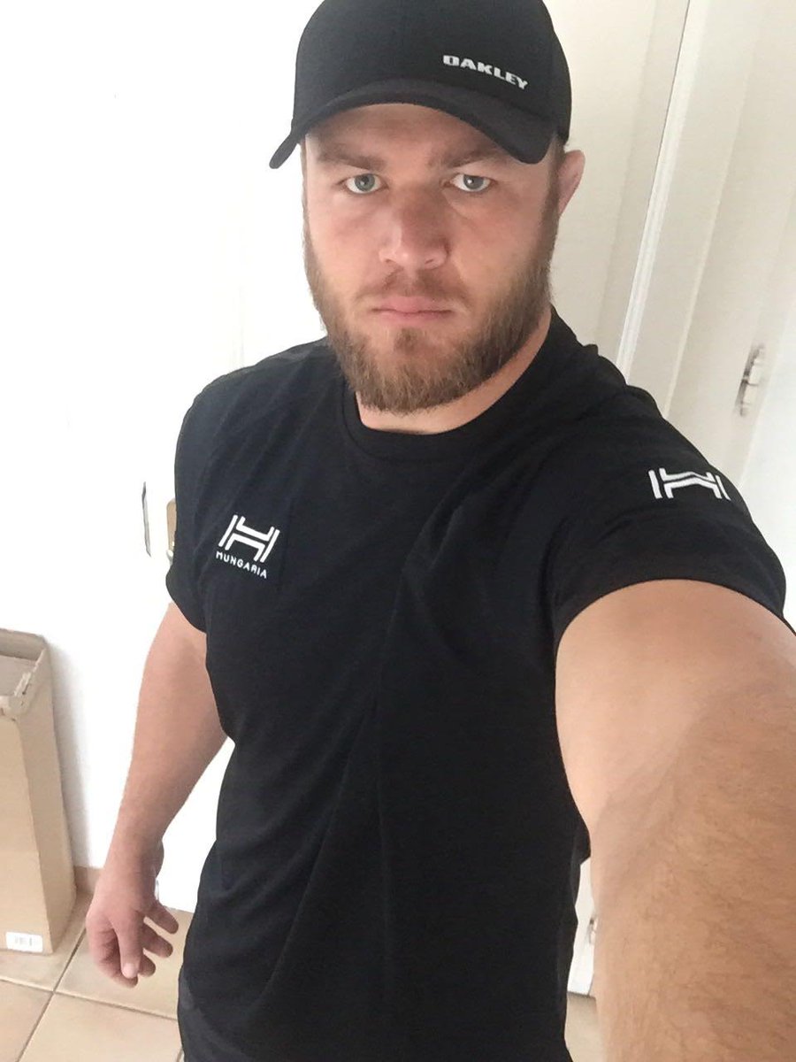 .@duane_vermeulen supporting #BlackMonday all the way from France. #SupportOurFarmers #StandTall #BeBrave