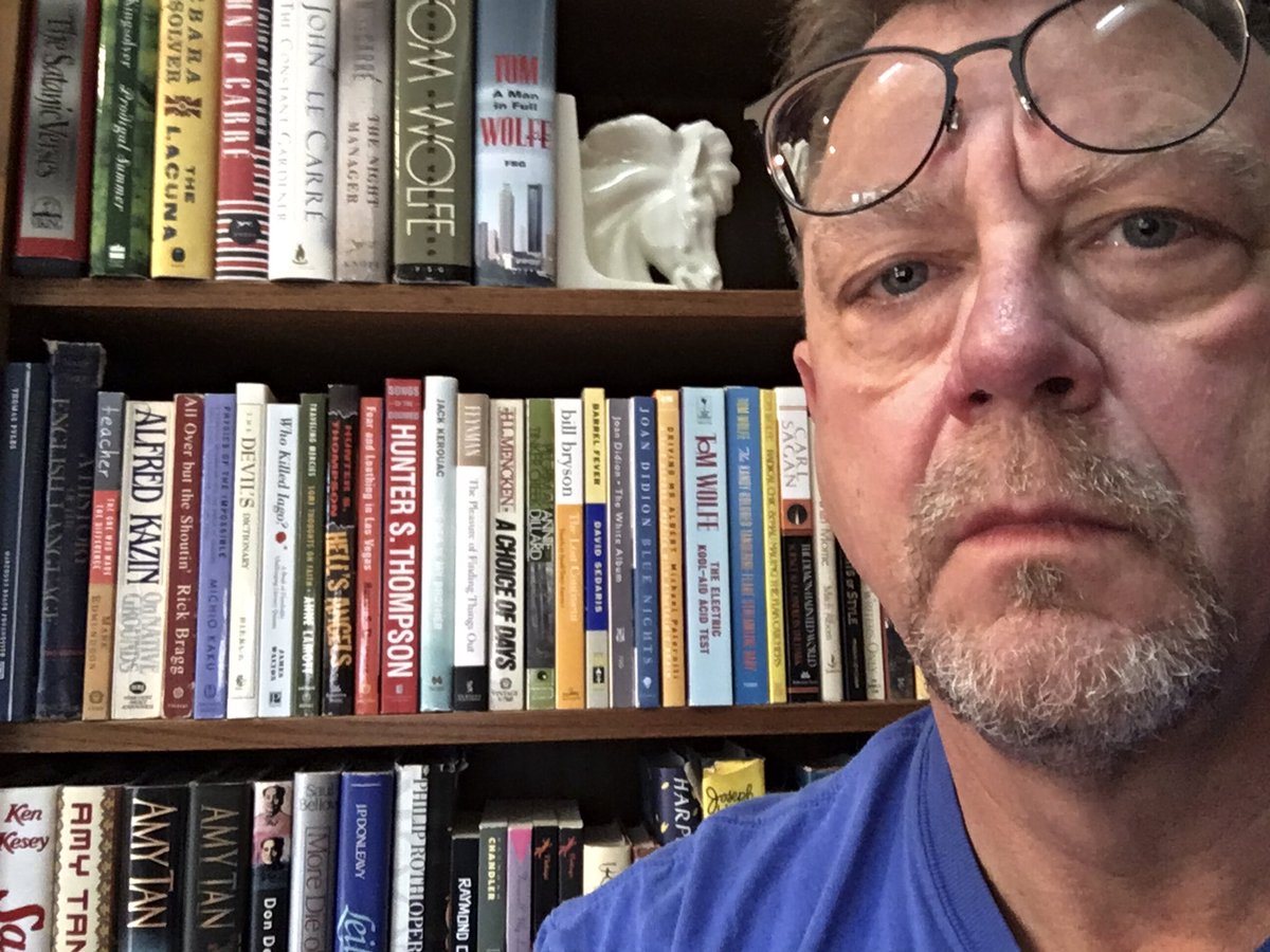 106dharmabums's tweet photo. #right2readweek https://t.co/5VzOZYQSnj