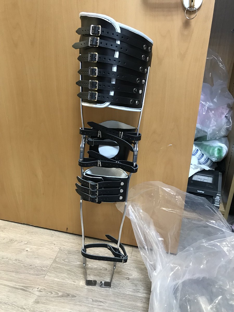 DevoteeBraces's tweet photo. Another pair of Kafos finished for a client
#kafos #legcalipers #legbraces #fetish
info@vintagebraces.co.uk https://t.co/oOQD1Nt1uj