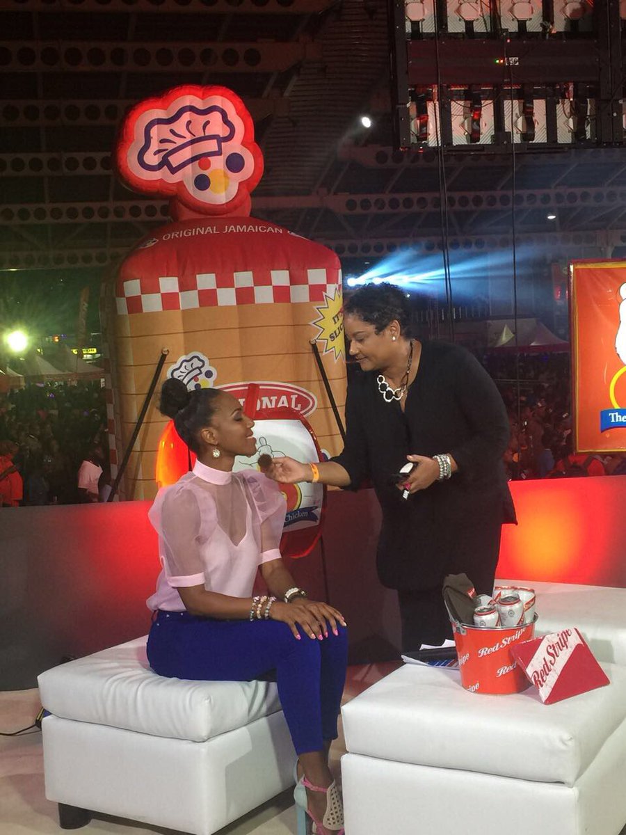 TerriKarelle's tweet photo. Thanking the lovely Nicki Quallo for doing my make up on set of #PAN2017 yesterday. It was so natural 🤗🙏 https://t.co/soZtd5Mo8f