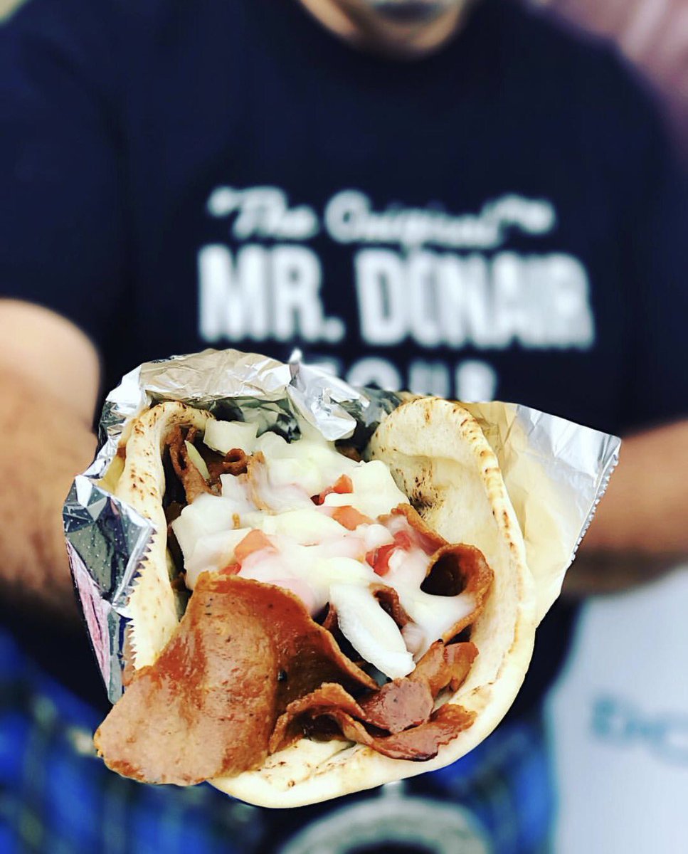 DonairMr's tweet photo. Mr. Donair Tour '18 dates TBA soon! 🙌🏻 #thousandsserved #festivalfood @CavendishFest @countrythunder @theBVJ @KiltedChefAlain #donaircountry https://t.co/ok3KAqqKba