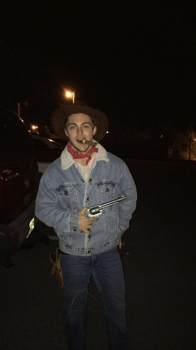 Lefty says Rush Pike