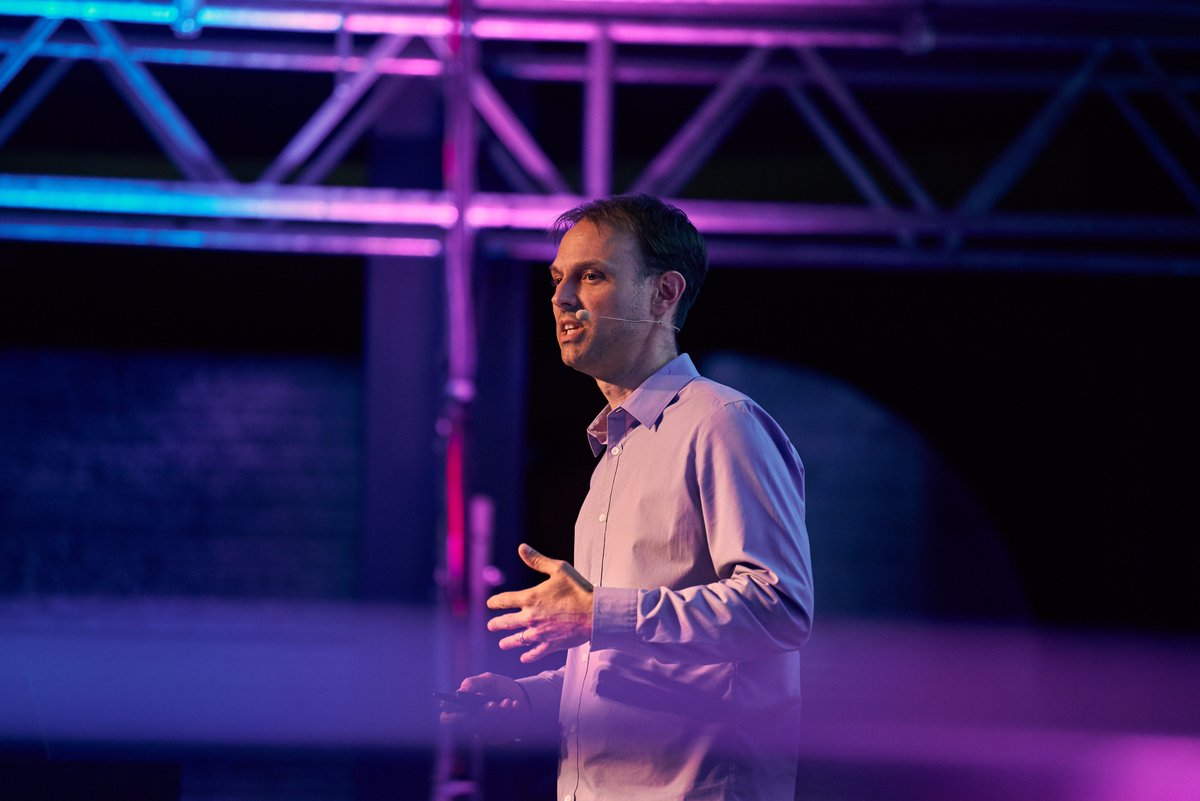 tomgreever's tweet photo. Great photos from my talk last week in Munich at @push_conf #push17 https://t.co/ykmFKLtMcj