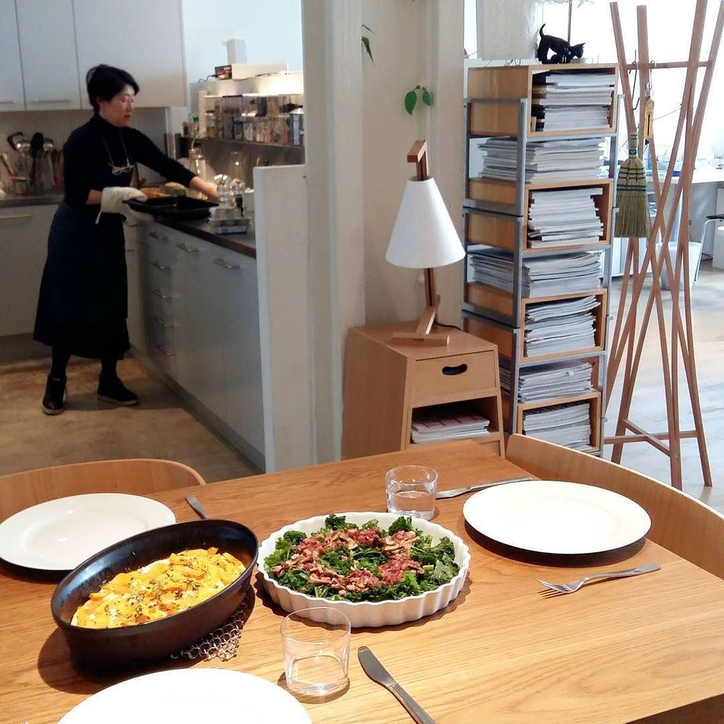 We've had the enormous pleasure to join Tomoko Azumi's traditional studio lunch today. Delicious food and great co… ift.tt/2iKjtrD