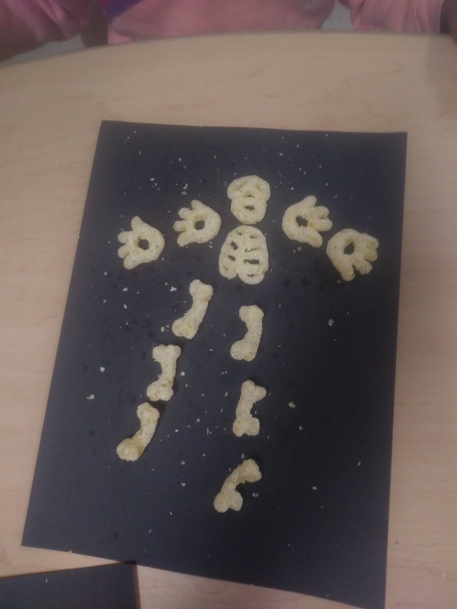 Schultzie728's tweet image. "Yummiest center ever". Building Cheeto skeletons in math! @WestsideVCS @dmpeddicord @tanfrankqj #countingfun #Cheetos