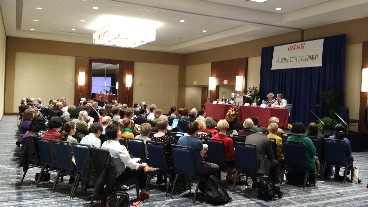 SIG_IEP's tweet photo. Packed house for Panel on DigiLit in Era of Fake News. #asist2017 #infoliteracy #infopolicy https://t.co/v8Q1KayyWB