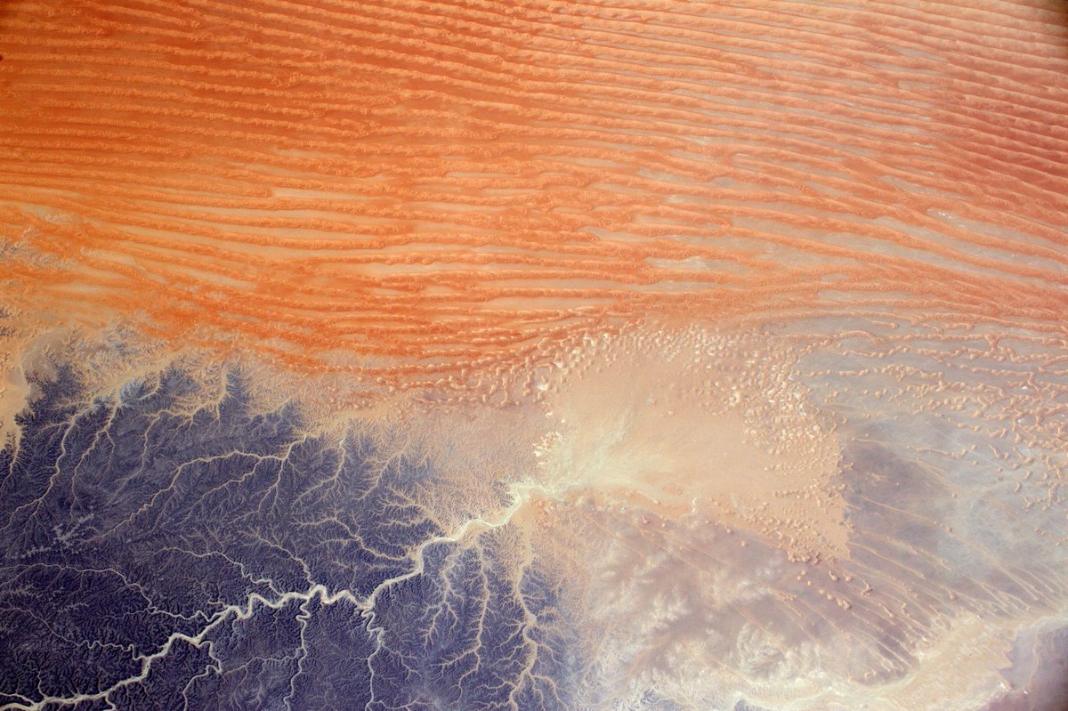 Looking for some #MondayMotivation? Some of my favourite pics of Africa from the <a href="/Space_Station/">International Space Station</a>. #EarthArt 🌍