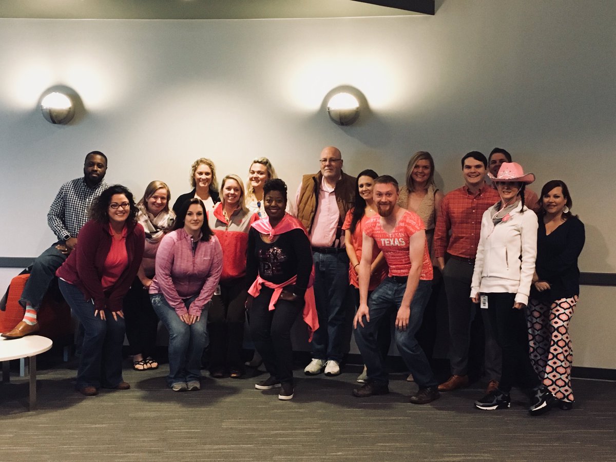 BAndreaAtdell's tweet photo. Medium Business @DellNashville is Pinked out to support Breast Cancer today! @DellEMC https://t.co/wvRU8ZwF5O