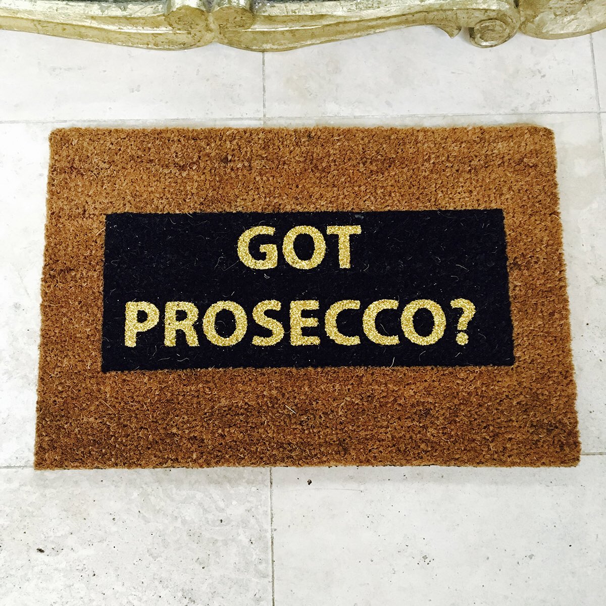 homeandglory's tweet photo. #prosecco #proseccogift #Christmas ๐ฅ#freedelivery
https://t.co/IYVw5vLlbI https://t.co/Kh2JyoaC7L