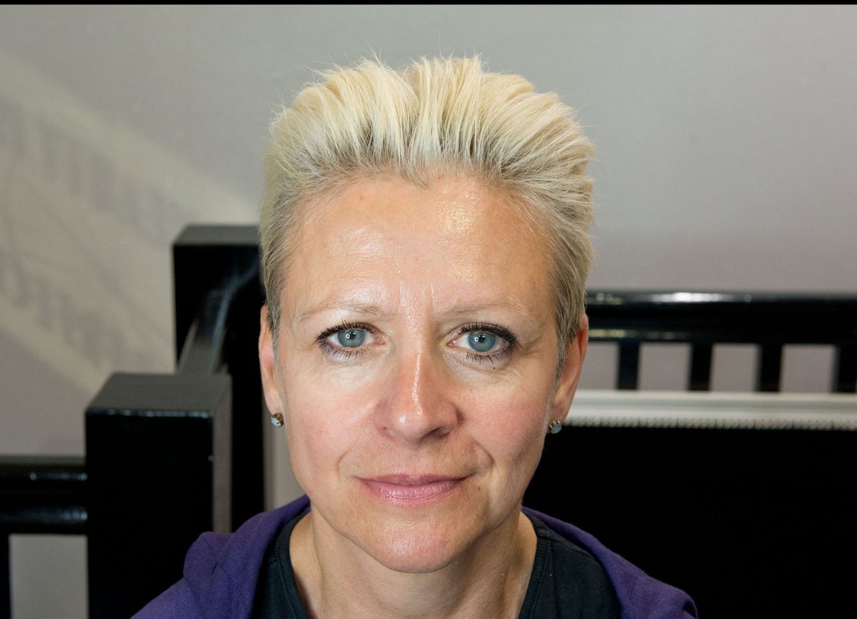 n_embo's tweet photo. WATCH how cancer survivor Tracey is transformed into a #CancerRebel to #StandUpToCancer in this time-lapse video: https://t.co/dnQh0eqcOL https://t.co/NMwku7KIxt