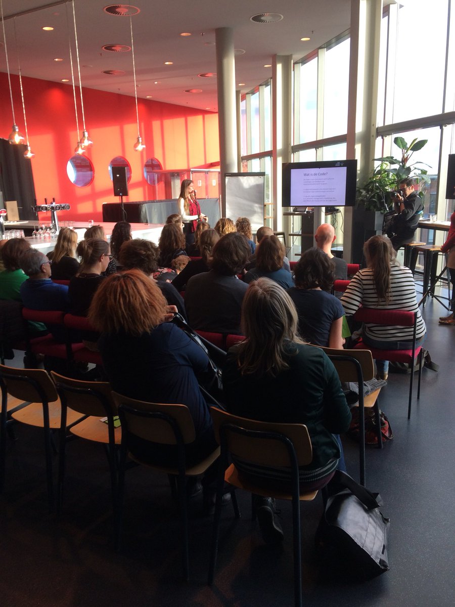 binoq_atana's tweet photo. Naar inclusieve cultuursector Utrecht: workshop #CodeDiversiteit, met PACT @binoq_atana @CultMetropool https://t.co/SEFX0SVJWc