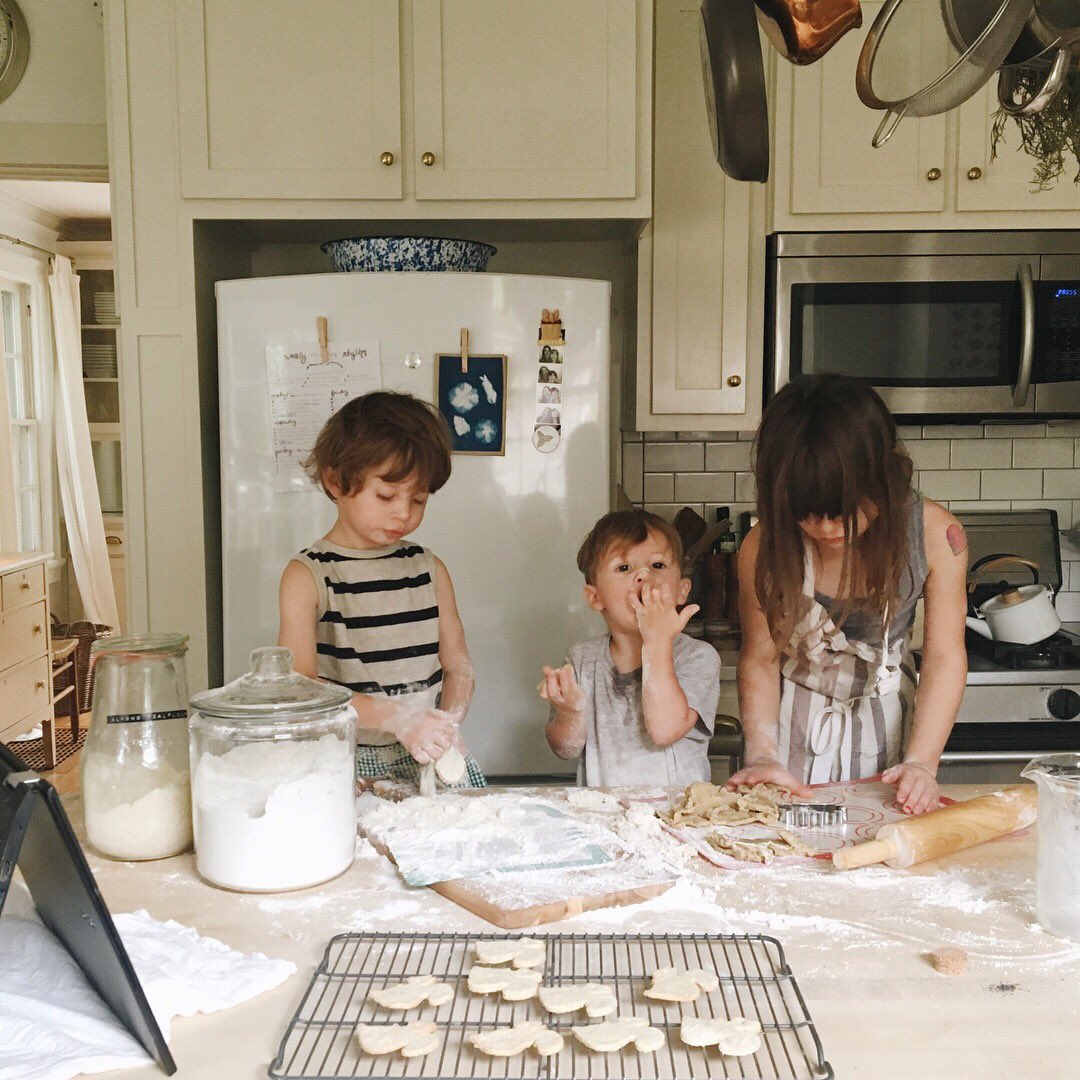 autumn biscuit recipe + cooking with kids <a href="/AcerAmerica/">Acer America</a> #AceTheEveryday #Spin3 #KeepAsking #ad