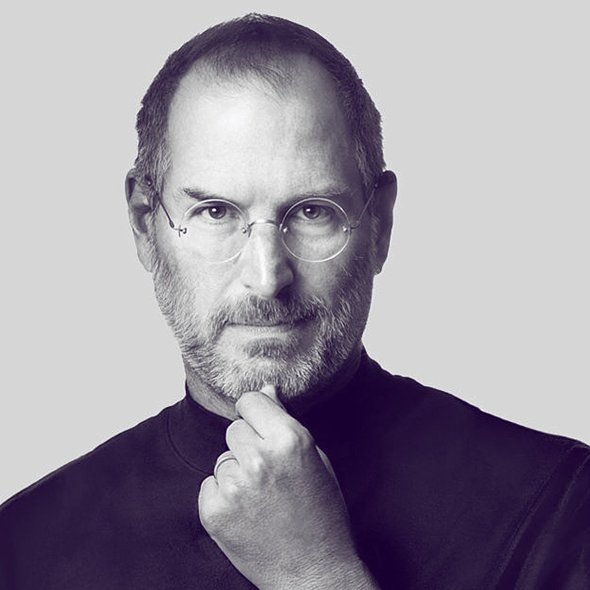 Quote of the Week - Innovation distinguishes between a leader and a follower. - #SteveJobs #InnovationIsKey #B2BHour