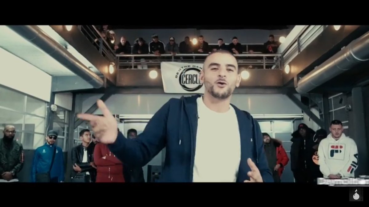 BwakaYtb's tweet photo. 🚨🚨🚨🚨Rentre dans le cercle vient juste de sortir sur YouTube allez regardez ça annonce du louuuuurd 🔥🔥🔥🔥🔥⭕️@leCercleOff @DAYMOLITION @Fianso @ActuReseaux https://t.co/LdA9iKGSYY