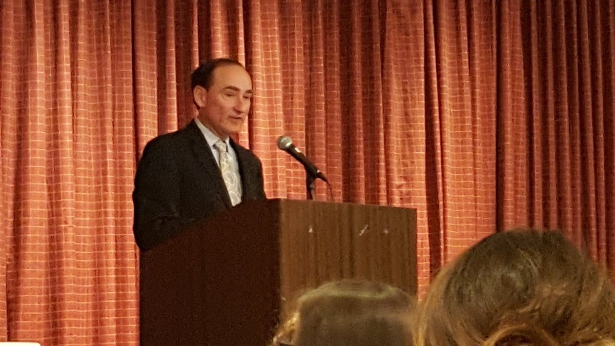 ChrisBohjalian's tweet photo. "It has always been librarians who remind people that literature is SUPPOSED to make you uncomfortable." -Flashback to last week's #nela2017 https://t.co/0QmO4xF8sb