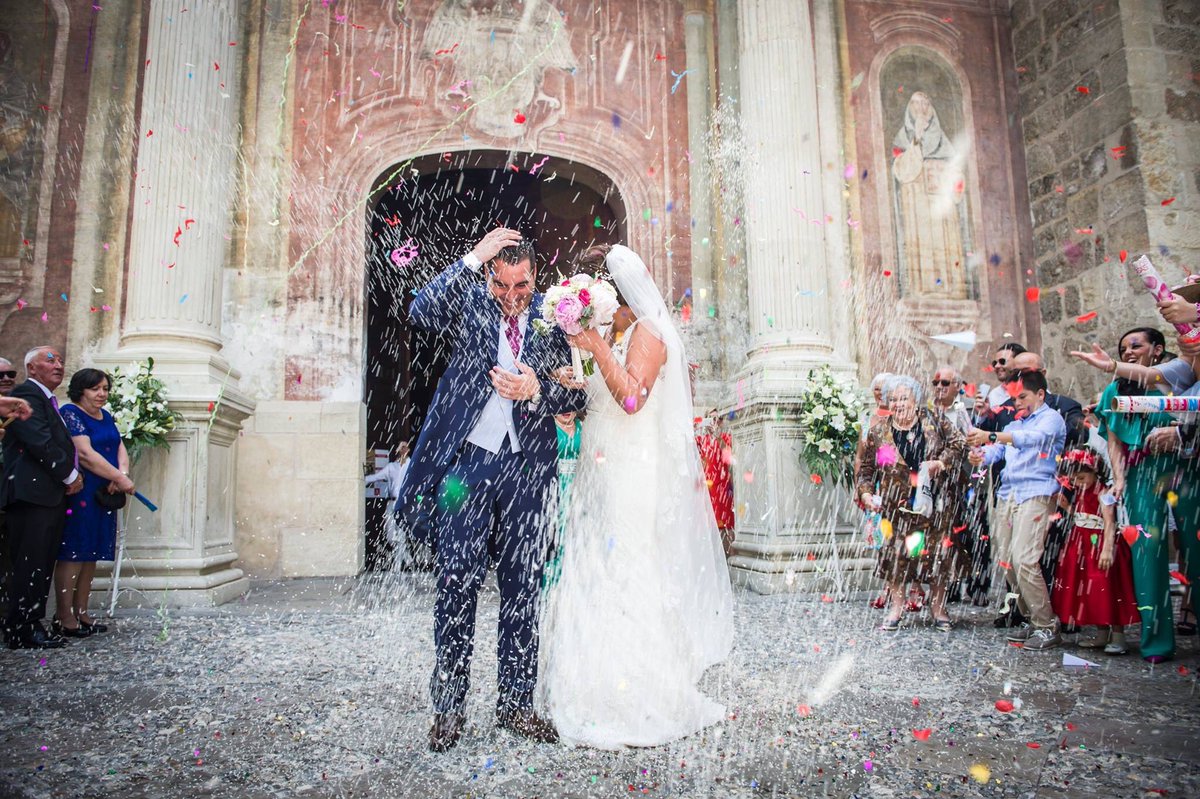 _MASVISUAL's tweet photo. Una boda se vive 3 veces:
Al soñarla
Al celebrarla 
Y al RECORDARLA  #wedding #weddingphotography #weddingplanner #BODA https://t.co/6OZtTi6kdm