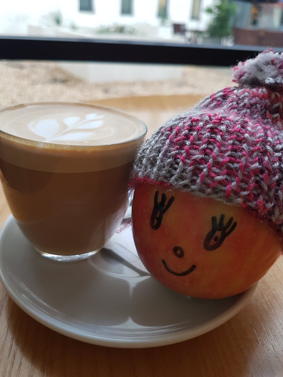 Someone enjoying our cortado..<a href="/VikiHahn84/">Viki Hahn</a> <a href="/CDeSantana/">Wilson De Santana</a> <a href="/PI_gatwicknorth/">PI GatwickNorth</a> <a href="/placemadebyyou/">A Place Made By You</a> <a href="/CostaCoffee/">Costa Coffee</a> <a href="/shantanu_tare/">Shantanu Tare</a> @LauraL_FnB sunshine monday❤❤