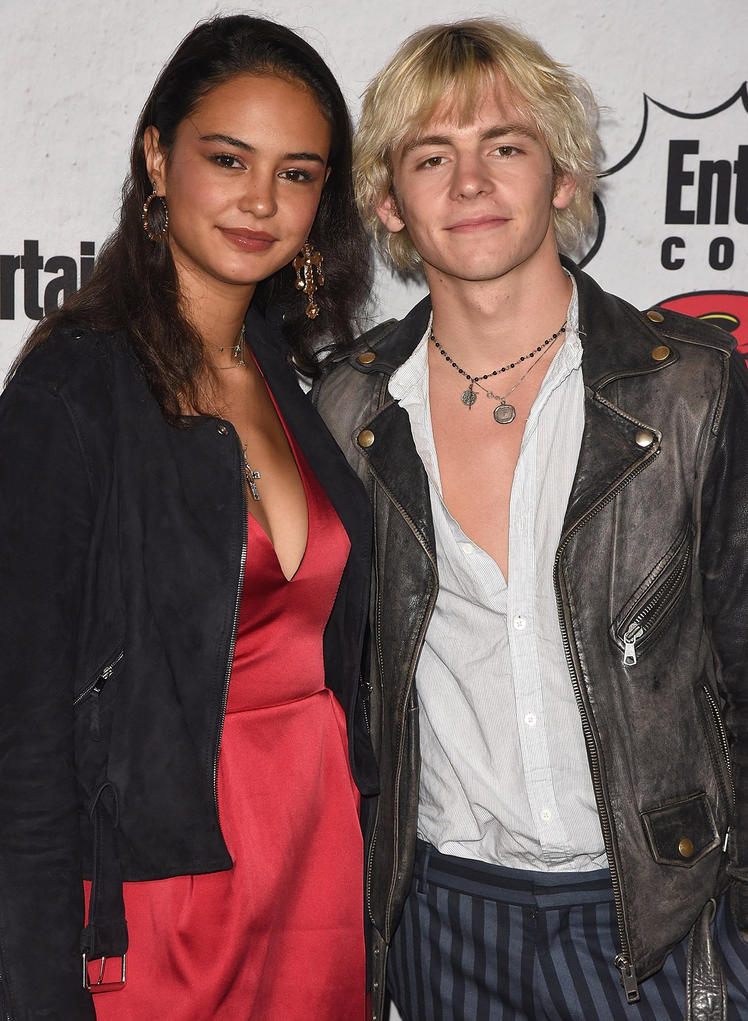 “HOLD UP: did Ross Lynch and Courtney Eaton break up? 😩 &gt;&a...