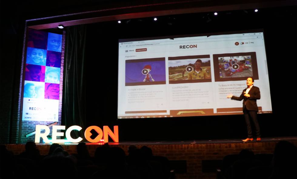 ConsejeriaDDHH's tweet photo. 📄| #Recomendado Emprendedores sociales, sigue abierta la convocatoria del concurso #Recon2017 https://t.co/eZQGz3oqni vía @elpaiscali 🇨🇴🤝 https://t.co/zqMAqDLjHc