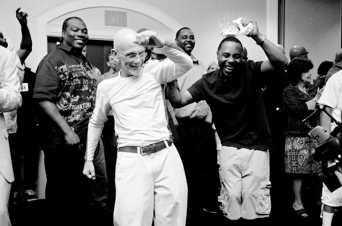 .<a href="/JerryBrownGov/">Jerry Brown</a> Celebrate the actions in Washington today by freeing the #CA12! #XONR8