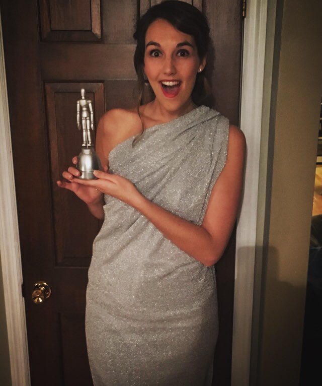 wonderstrckblog's tweet image. I AM SO EXCITED!! I wanna go and wear my 2009 VMAs @taylorswift13 costume!!! 🎤🏆 #taylorswiftmadetaylorswiftfamous #reputation #releaseweek