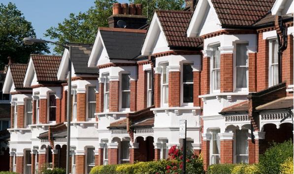 HaloFinancial's tweet photo. Confidence in #UKhousing market drops: https://t.co/O7Xk8W5Pp0 #ukproperty #propertyinUK https://t.co/AoKtgqcT2D