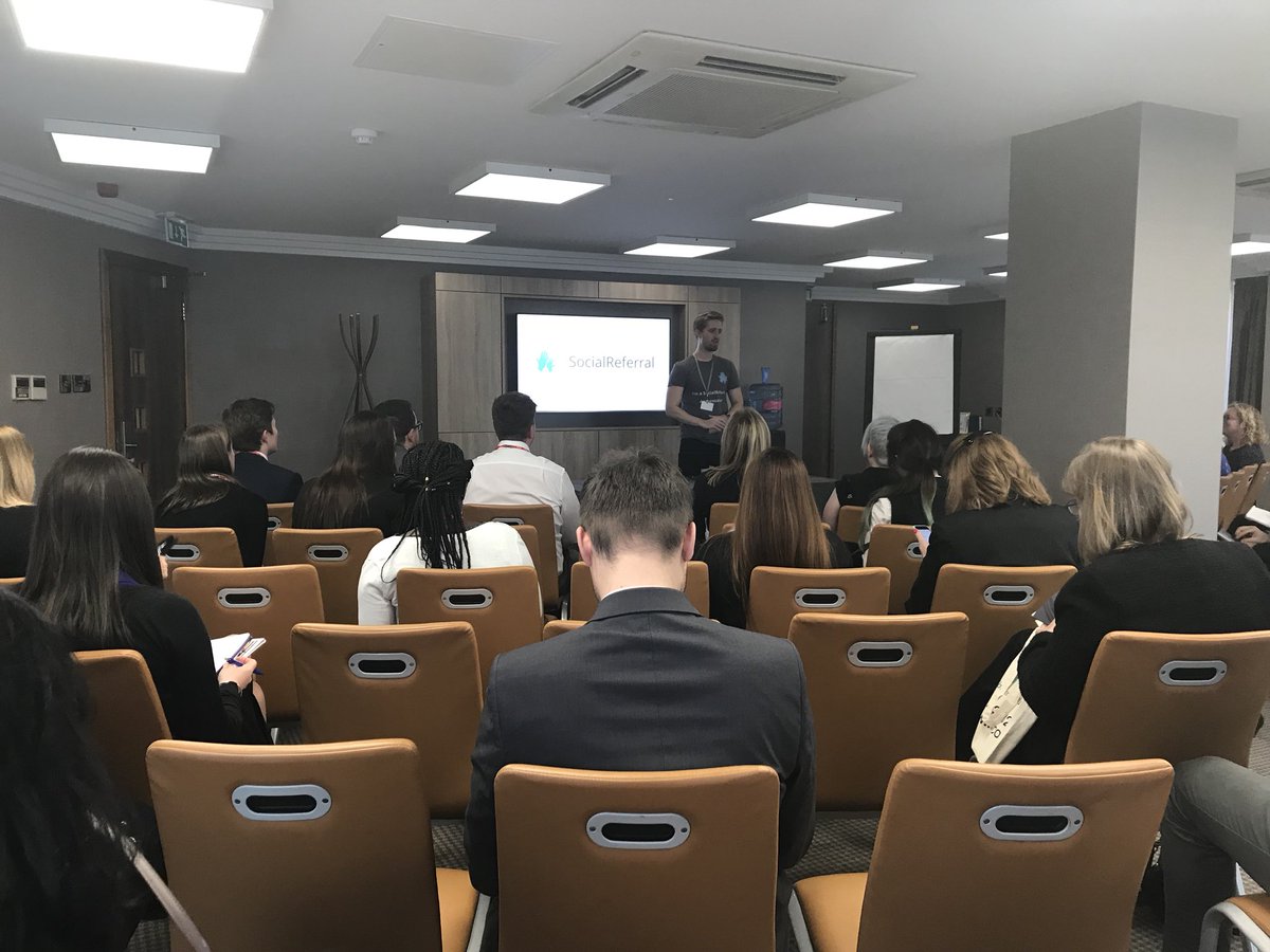 domdesouza's tweet photo. @JoshBroadbean talking at #MCAConference2017 about social media in recruitment using @socialreferral #beanlife #makingrecruitmentsimple https://t.co/7cq3RXK4Y4