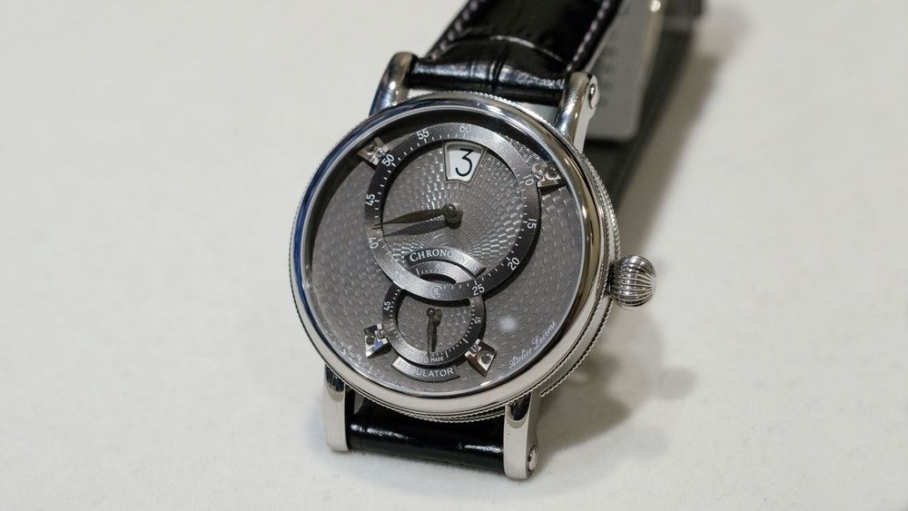 watches24com's tweet photo. Chronoswiss Is Now Accepting Payment In #Bitcoin - via @HODINKEE https://t.co/pg1t7tGUZg #News #Chronoswiss #Watch #Payment #Bitcoin https://t.co/m8tZLUxB52