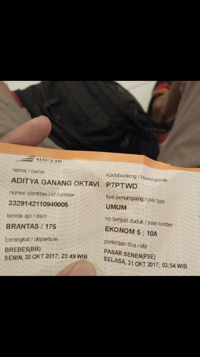 adetya_GO's tweet photo. Sekarang tujuan menjadi gak jelas, entah sampai dijakarta mau apa
Tiket pesawat ke lombok hangus karna gk jd, bserta hotel 2hari pun hangus https://t.co/ZRLeVkGo3Z